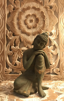  Thinking Buddha