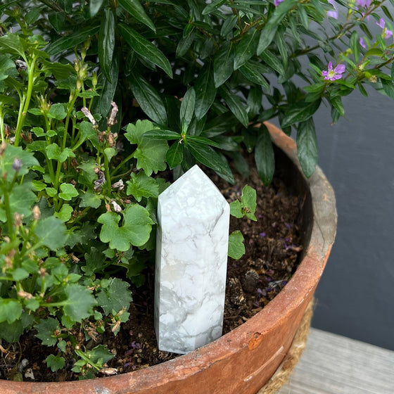 Howlith Obelisk