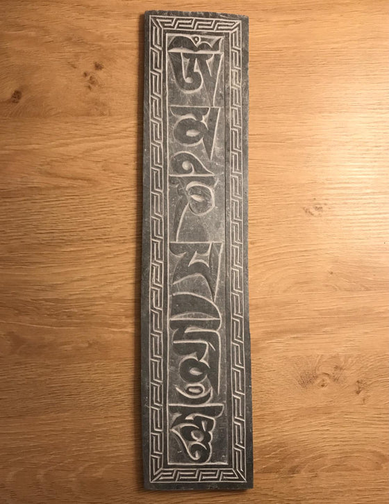 Schiefertafel Om Mani Padme Hum